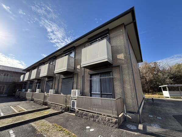 コンフォートテクノⅢの物件外観写真